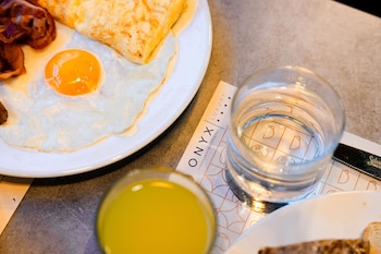 onyx luxury budapest