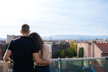 onyx luxury budapest