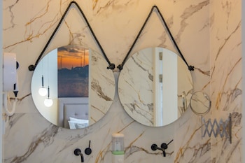ouril hotel mindelo