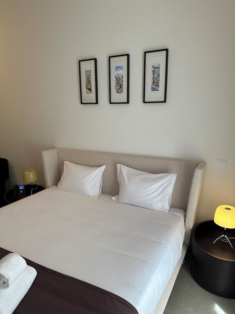 golden lisbon hotel
