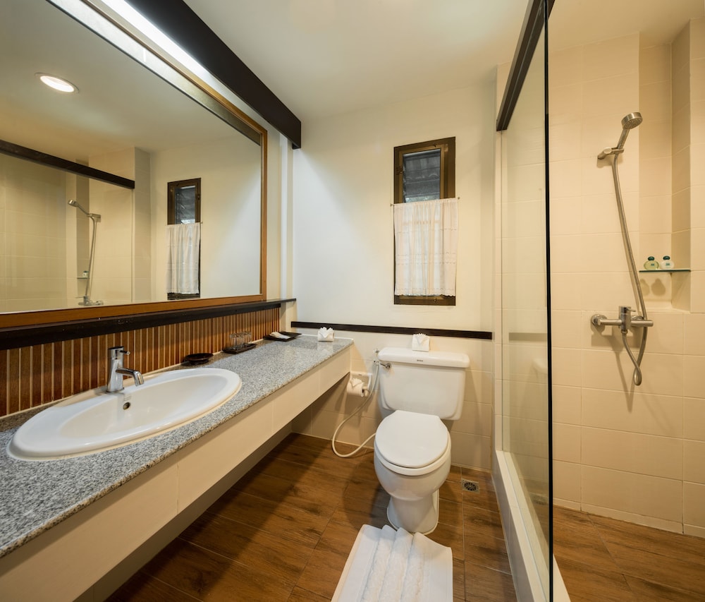 regent chalet regent beach cha am