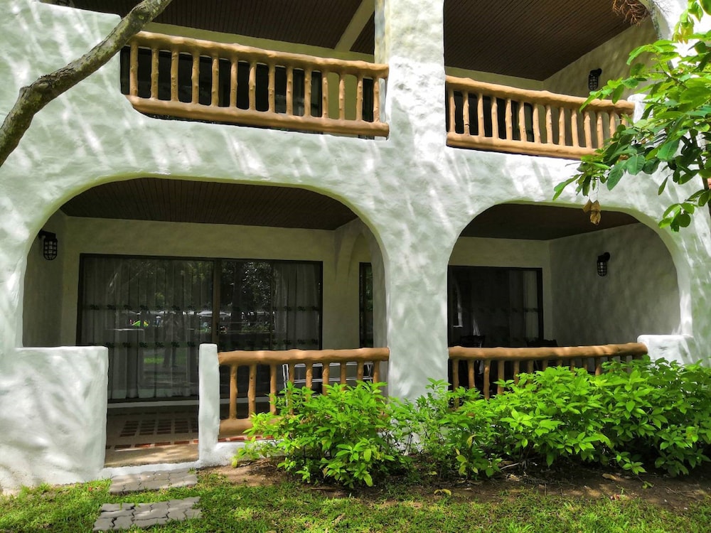 regent chalet regent beach cha am