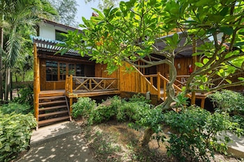 regent chalet regent beach cha am