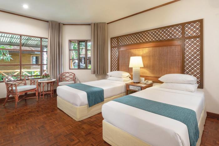 regent chalet regent beach cha am