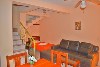 hotel las tres banderas