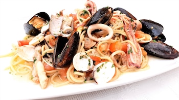 hotel las tres banderas