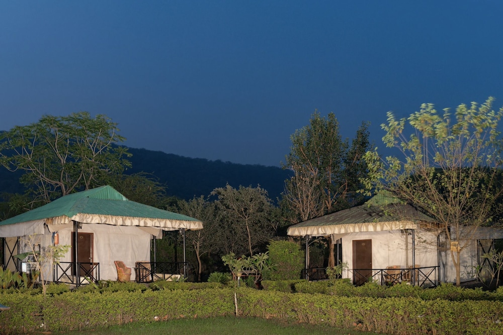 sariska tiger heaven resort