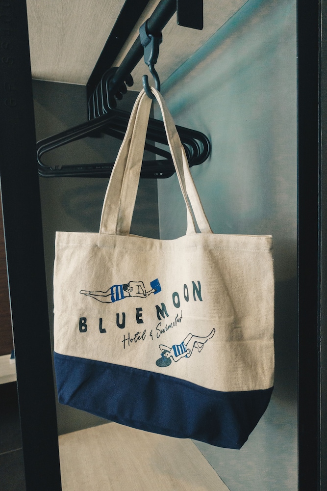 bluemoon hotel