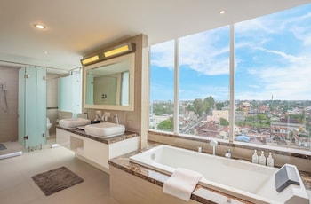 swiss belhotel jambi