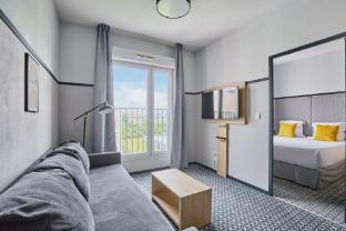 apparthotel odalys city bioparc lyon est