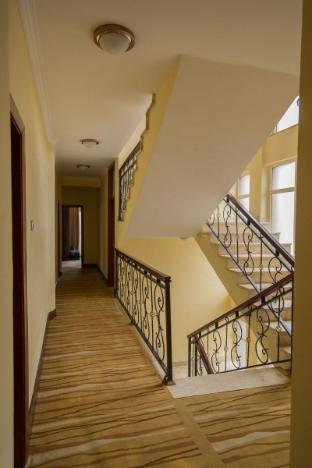 park lane addis hotel