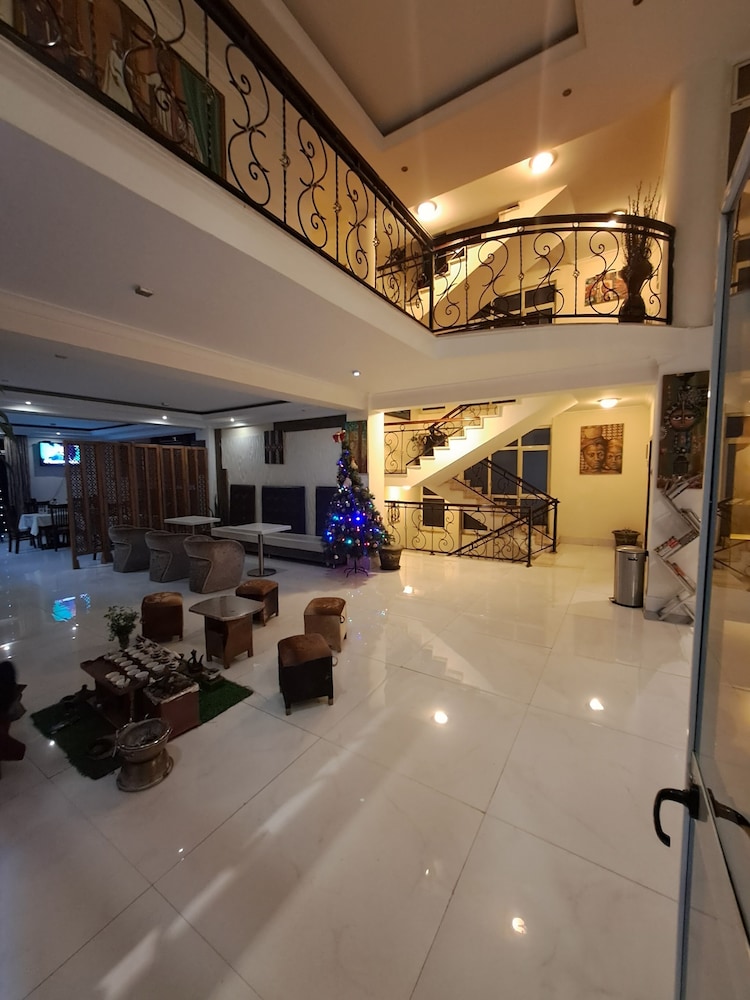 park lane addis hotel