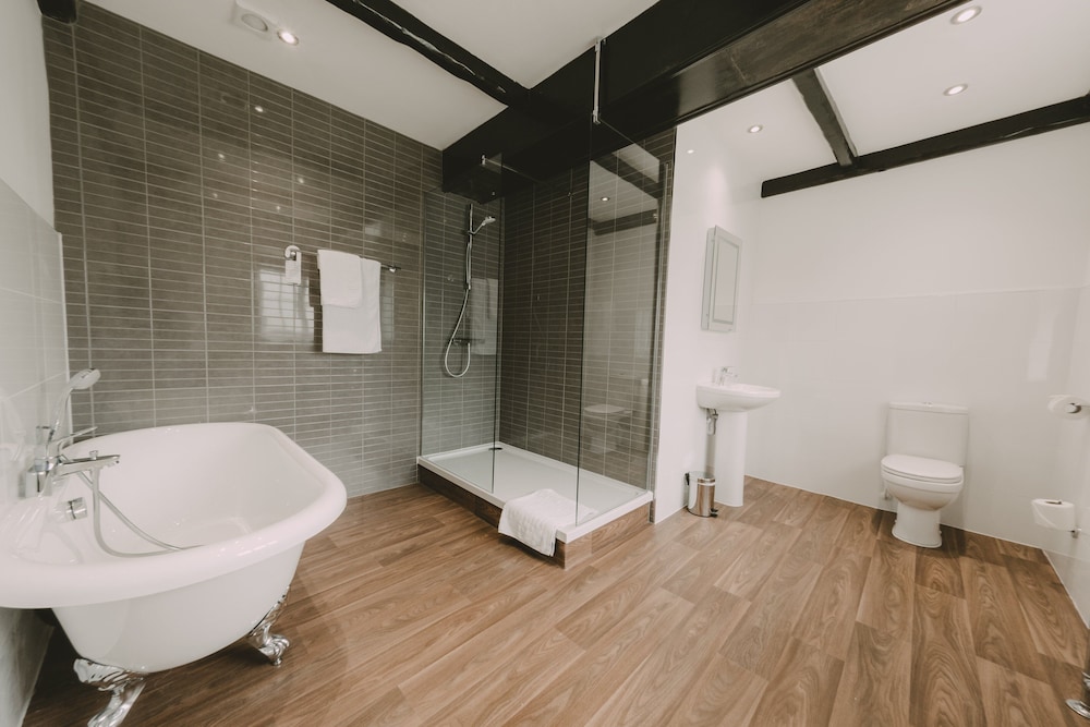 cwrt bleddyn hotel and spa