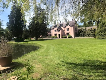 cwrt bleddyn hotel and spa