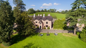 cwrt bleddyn hotel and spa