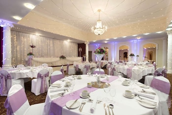 cwrt bleddyn hotel and spa