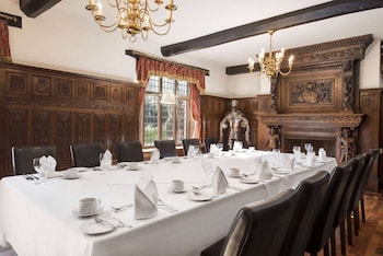 cwrt bleddyn hotel and spa