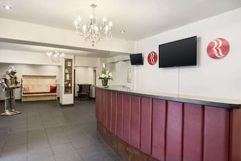 Cwrt Bleddyn Hotel & Spa,Gwent>>Cardiff,3 star