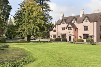 Cwrt Bleddyn Hotel & Spa,Gwent>>Cardiff,3 star