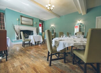 cwrt bleddyn hotel and spa