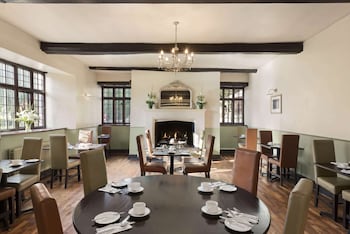 cwrt bleddyn hotel and spa