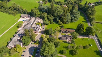 Cwrt Bleddyn Hotel & Spa,Gwent>>Cardiff,3 star