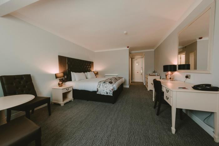 cwrt bleddyn hotel and spa
