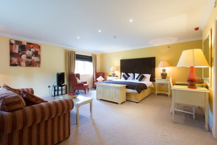 cwrt bleddyn hotel and spa