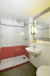 kyriad rouen sud oissel