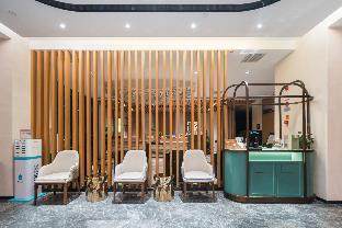 orange hotel xian north station municipal government