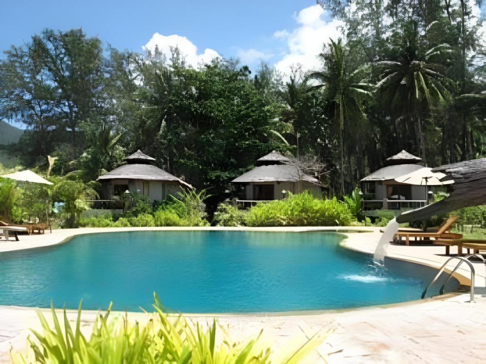malibu beach bungalows