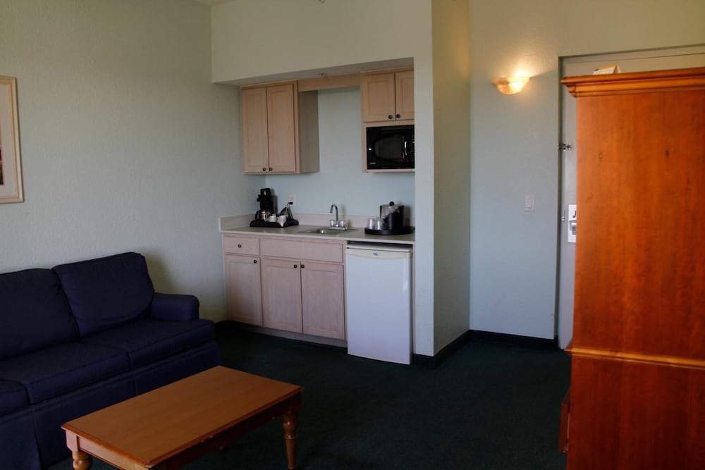cocoa beach suites
