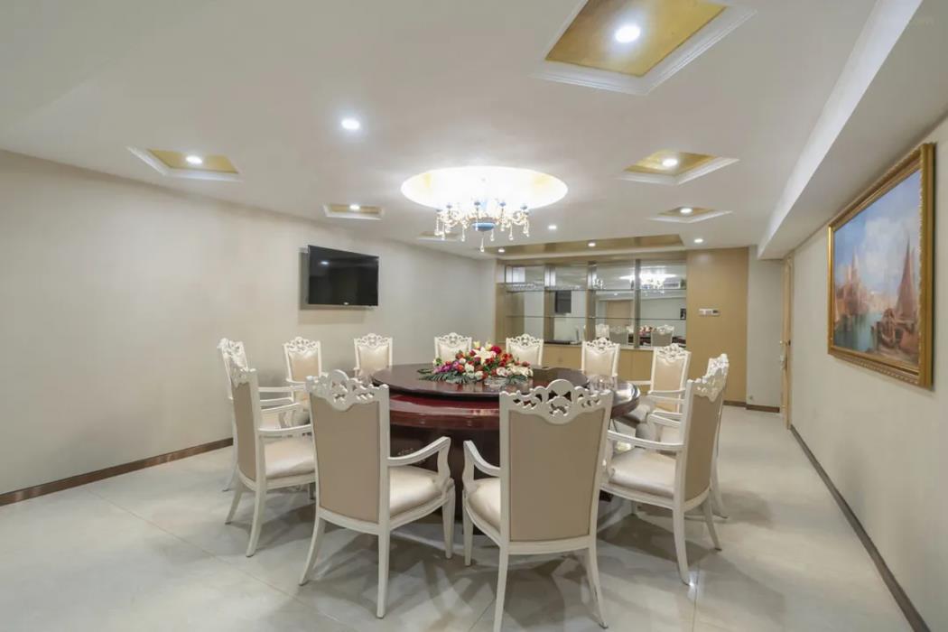 vienna international hotel new economic development zone store of nanchang west railway station