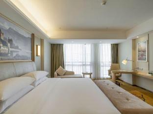 vienna international hotel new economic development zone store of nanchang west railway station