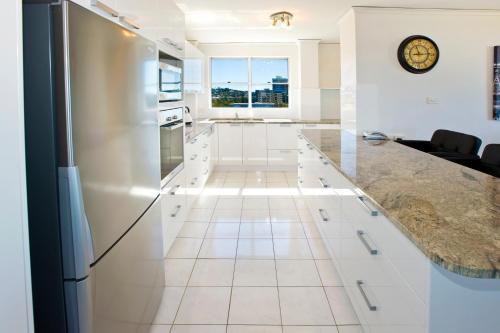 tradewinds apartments
