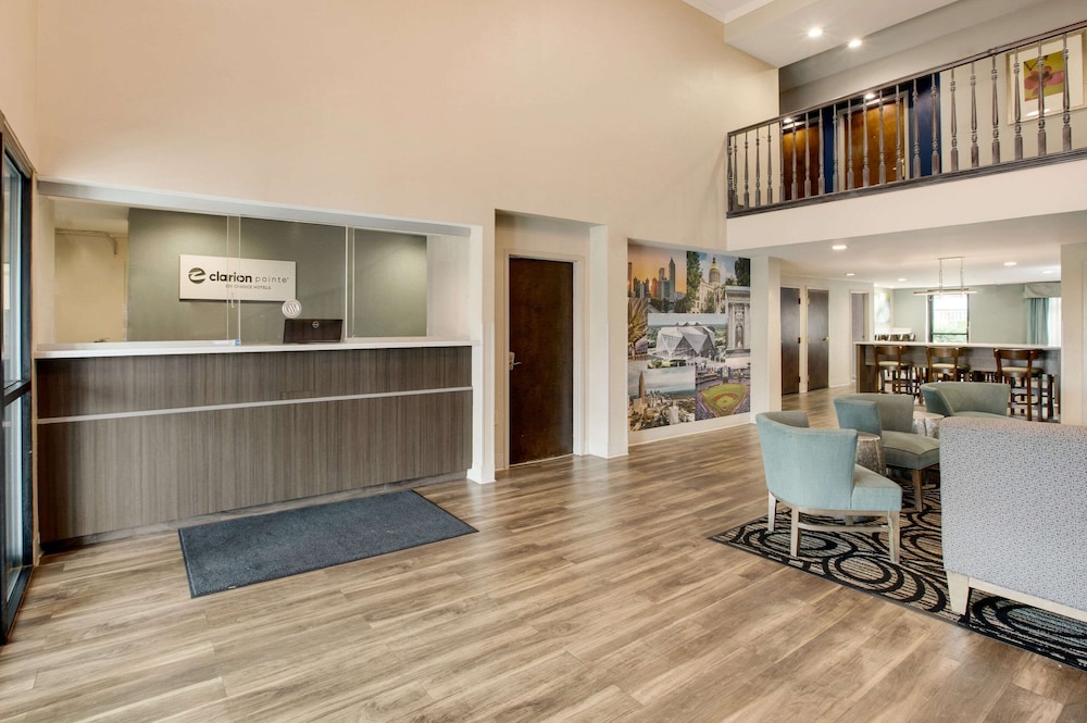 clarion pointe atlanta airport college park