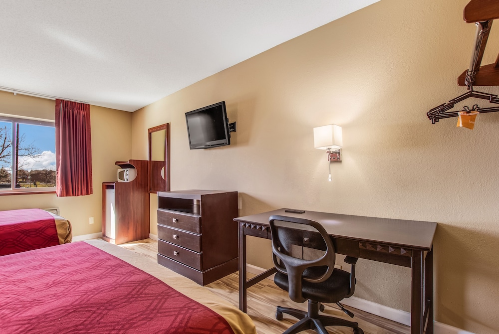 econo lodge shelbyville