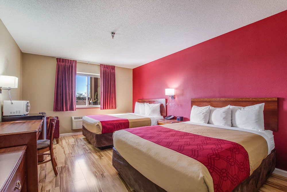 econo lodge shelbyville