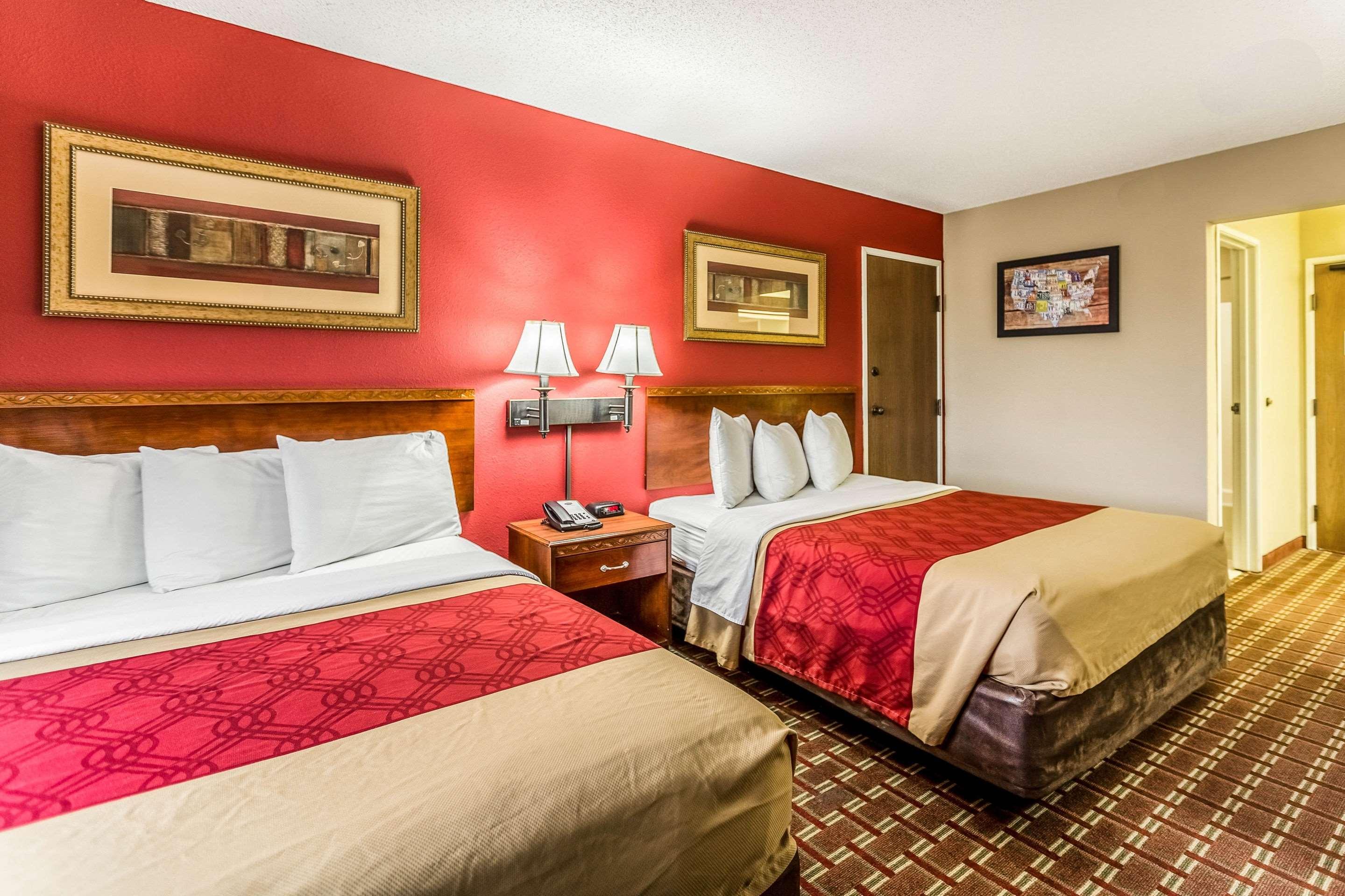 econo lodge shelbyville