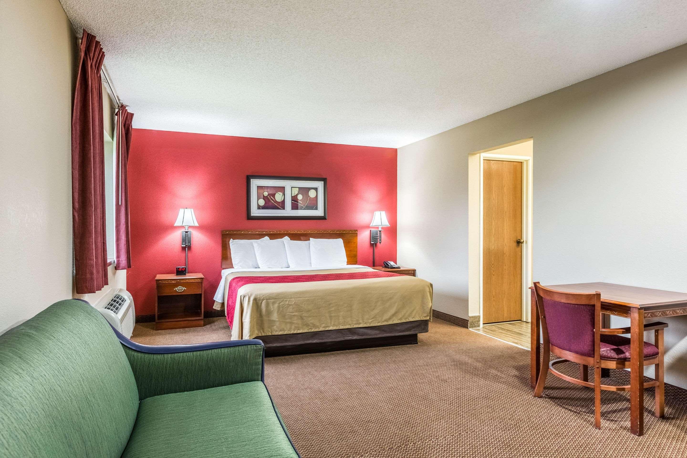 econo lodge shelbyville
