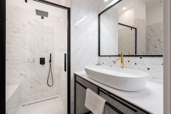 astoria boutique suites by bqa