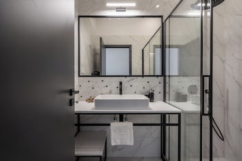 astoria boutique suites by bqa