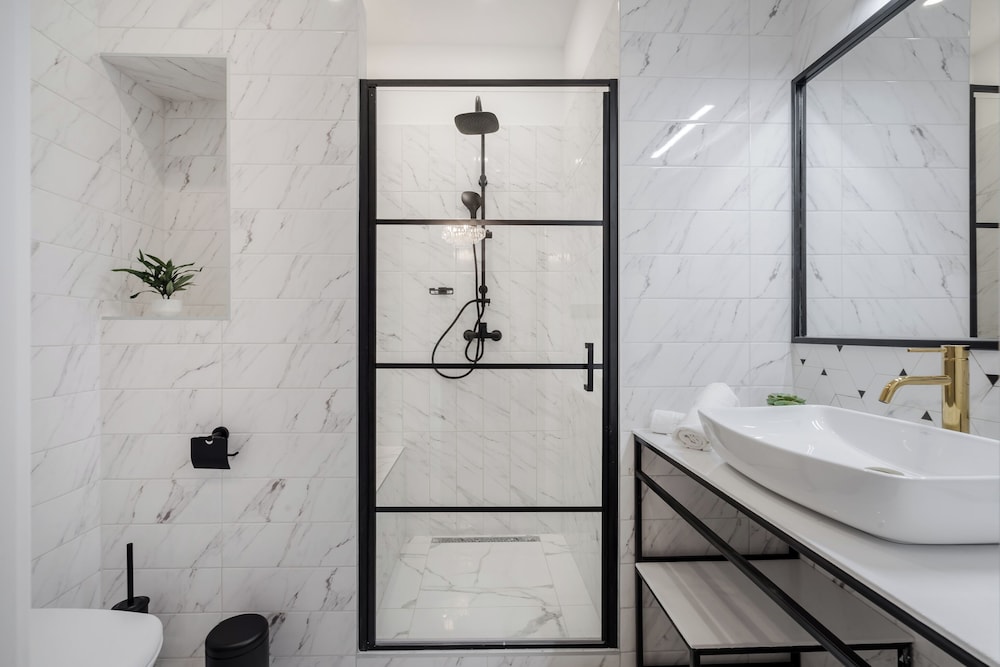 astoria boutique suites by bqa