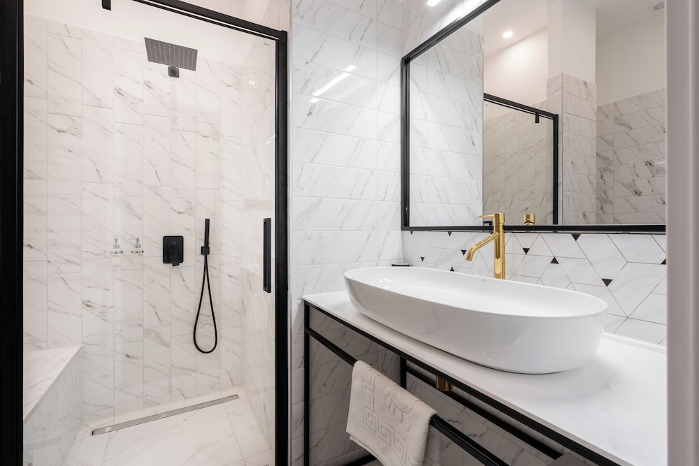 astoria boutique suites by bqa