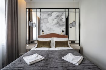 astoria boutique suites by bqa