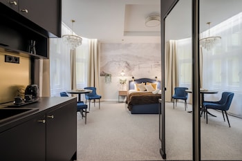 astoria boutique suites by bqa