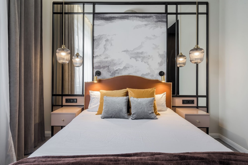 astoria boutique suites by bqa