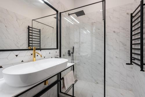 astoria boutique suites by bqa