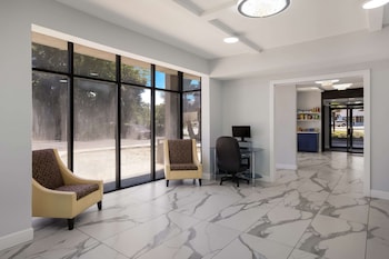 suburban studios hinesville oglethorpe