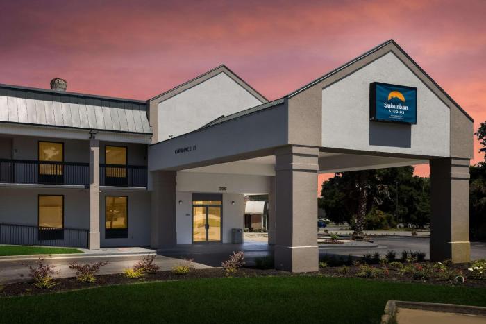 suburban studios hinesville oglethorpe
